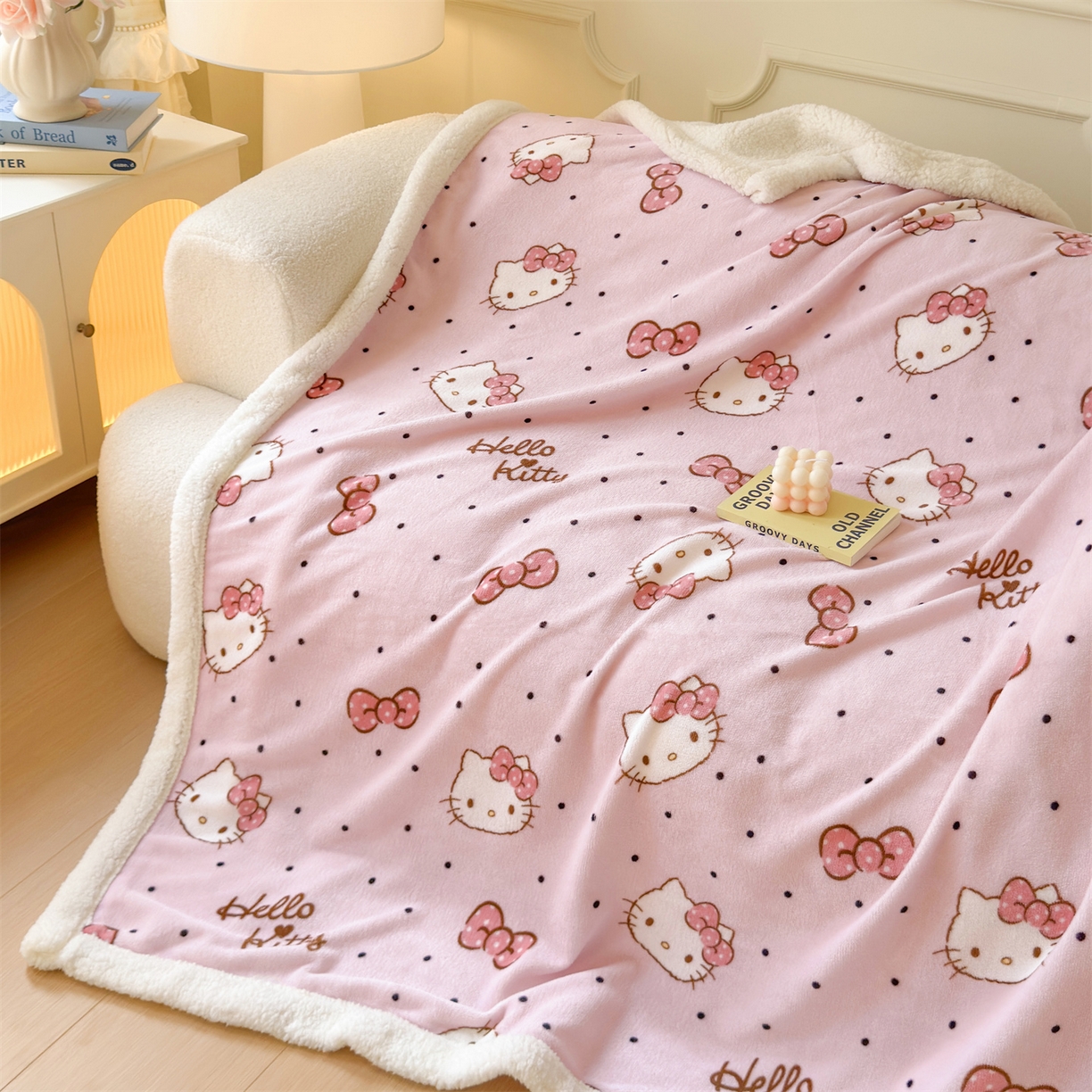 91家纺网 家纺一手货源 找家纺 名兮家居 2025秋冬正版授权经典奥特曼高克重牛奶绒羊羔绒多功能盖毯【含防伪标】 盖毯-美美kt