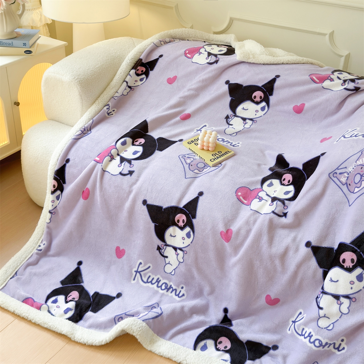 91家纺网 家纺一手货源 找家纺 名兮家居 2025秋冬正版授权经典奥特曼高克重牛奶绒羊羔绒多功能盖毯【含防伪标】 盖毯-紫色库洛米