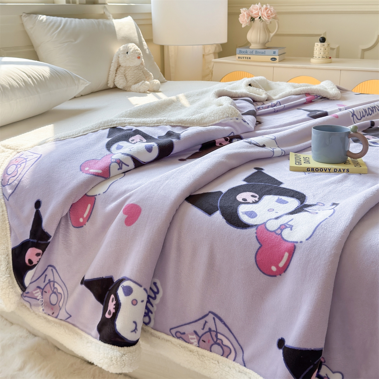 91家纺网 家纺一手货源 找家纺 名兮家居 2025秋冬正版授权经典奥特曼高克重牛奶绒羊羔绒多功能盖毯【含防伪标】 盖毯-紫色库洛米