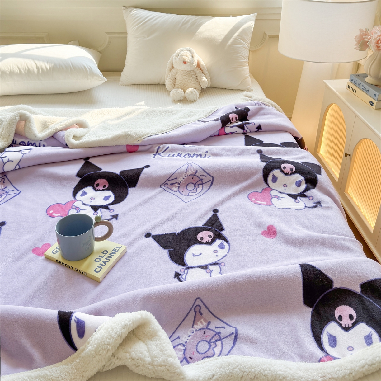 91家纺网 家纺一手货源 找家纺 名兮家居 2025秋冬正版授权经典奥特曼高克重牛奶绒羊羔绒多功能盖毯【含防伪标】 盖毯-紫色库洛米