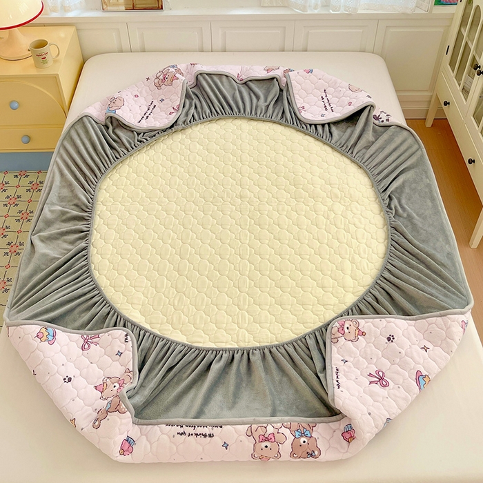 91家纺网 家纺一手货源 找家纺 富馨莱 2025新款牛奶绒夹棉床笠支持一件定做 甜心汪汪-夹棉