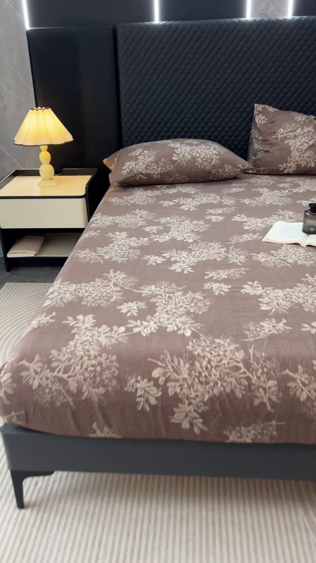 91家纺网 家纺一手货源 找家纺 漫仙阁家纺 2025新款高克重复古原麻单床笠床笠单件单品床笠 锦瑟