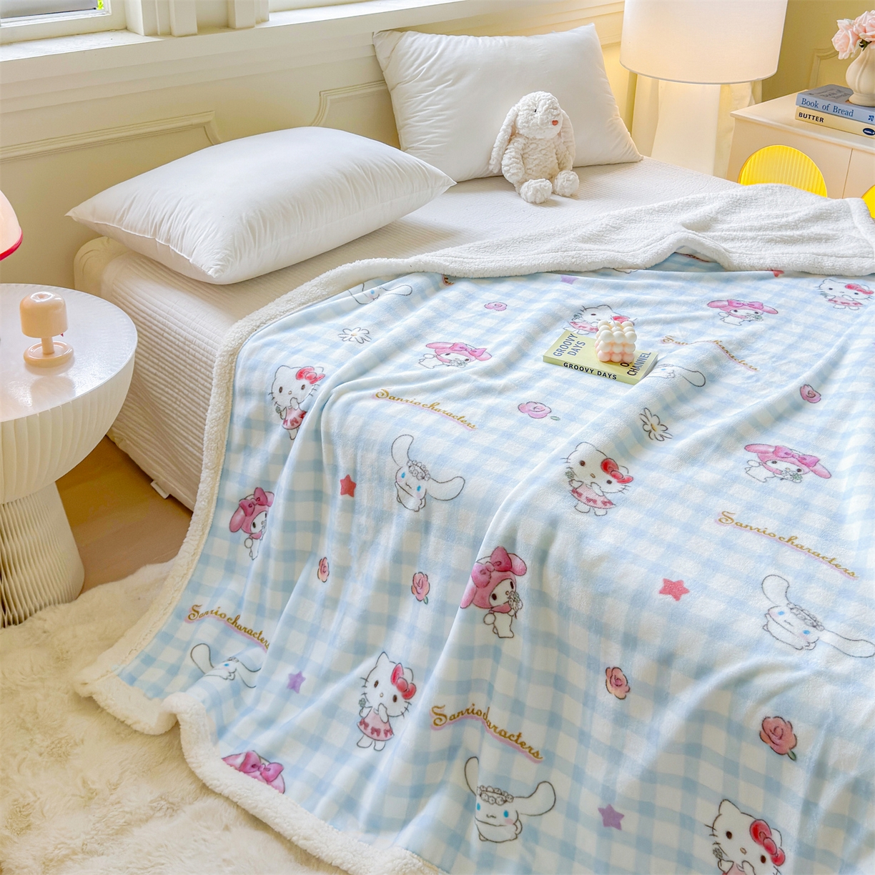 91家纺网 家纺一手货源 找家纺 名兮家居 2025秋冬正版授权经典奥特曼高克重牛奶绒羊羔绒多功能盖毯【含防伪标】 盖毯-蓝格萌宠