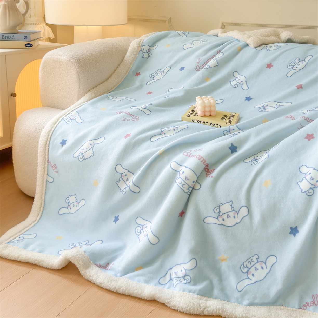 91家纺网 家纺一手货源 找家纺 名兮家居 2025秋冬正版授权经典奥特曼高克重牛奶绒羊羔绒多功能盖毯【含防伪标】 盖毯-星星大耳狗