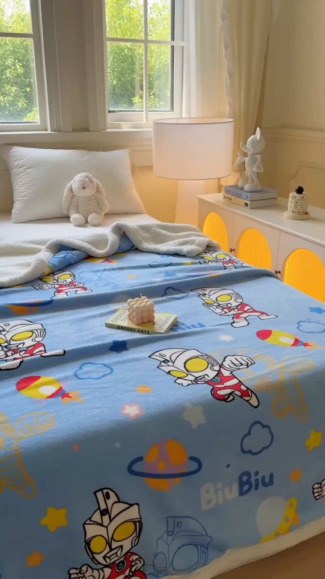 91家纺网 家纺一手货源 找家纺 名兮家居 2025秋冬正版授权经典奥特曼高克重牛奶绒羊羔绒多功能盖毯【含防伪标】 盖毯-闪电艾斯