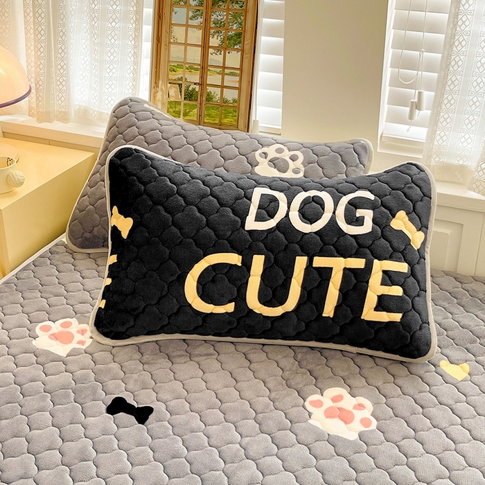 91家纺网 家纺一手货源 找家纺 富馨莱 2025新款牛奶绒夹棉床笠支持一件定做 小柯基-夹棉