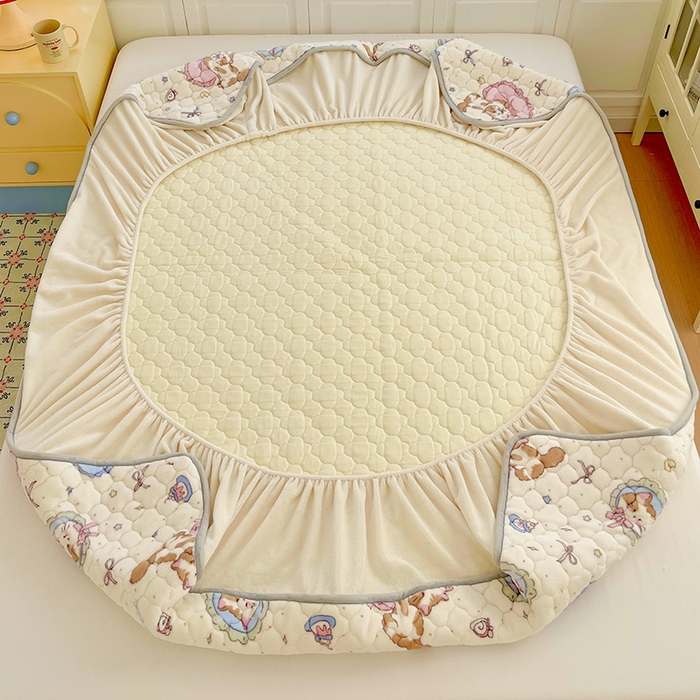 91家纺网 家纺一手货源 找家纺 富馨莱 2025新款牛奶绒夹棉床笠支持一件定做 小猫咪-夹棉