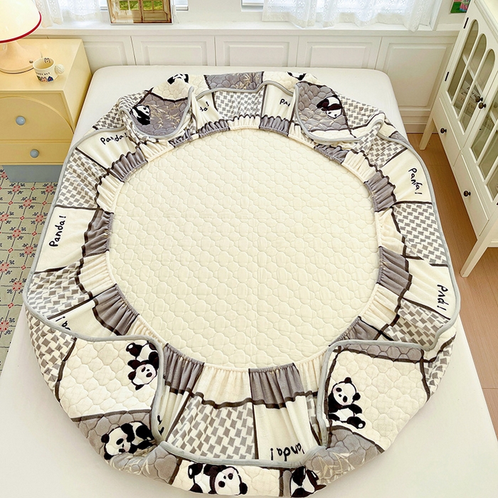 91家纺网 家纺一手货源 找家纺 富馨莱 2025新款牛奶绒夹棉床笠支持一件定做 熊猫皮皮-夹棉