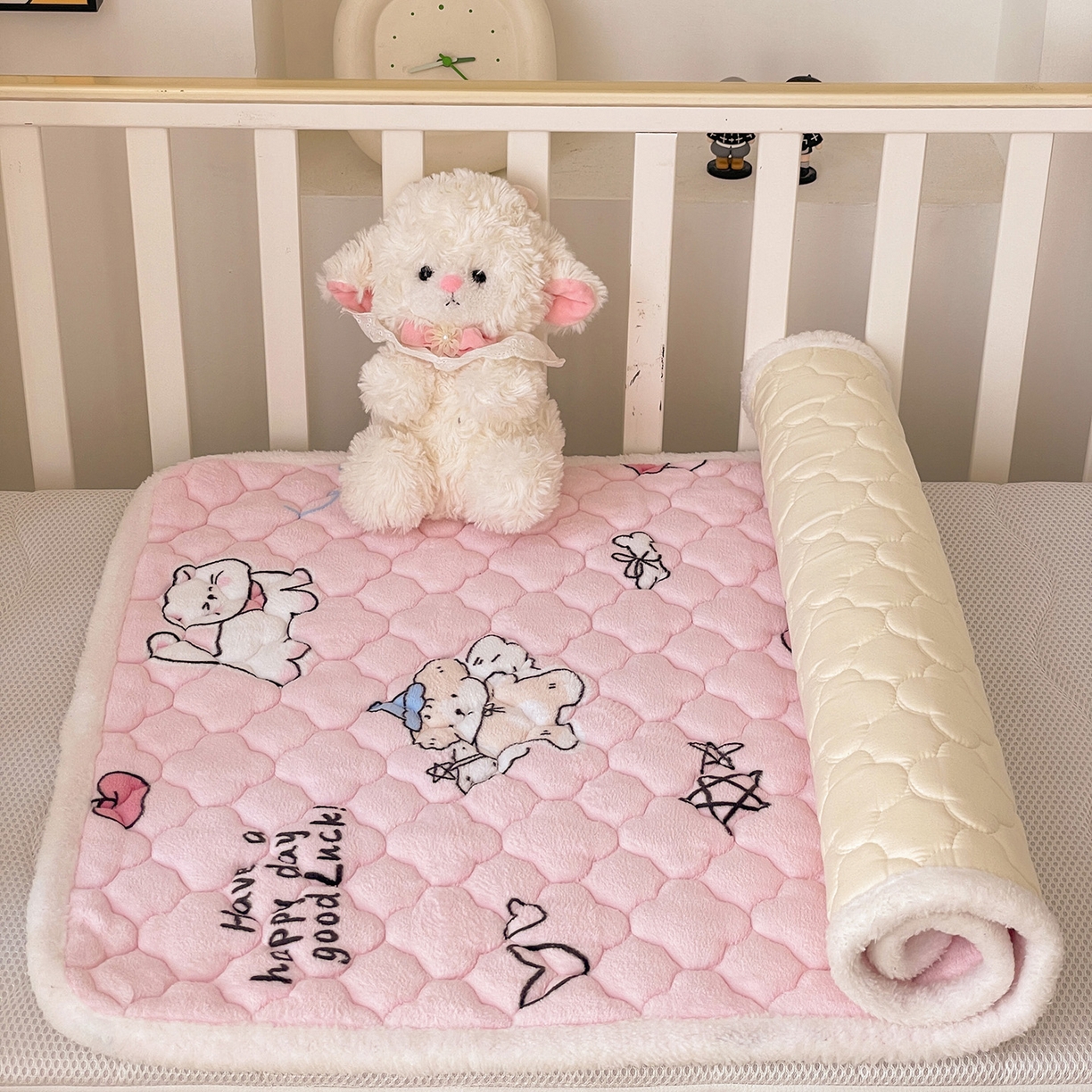 91家纺网 家纺一手货源 找家纺 富馨莱 2025新款幼儿园床垫支持定制尺寸 萌宠乐园