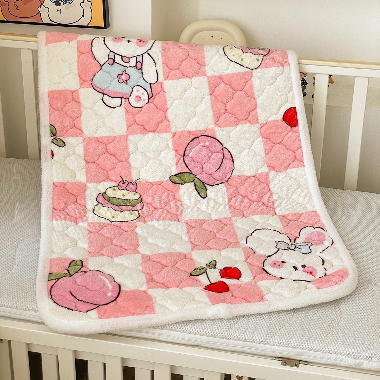 91家纺网 家纺一手货源 找家纺 富馨莱 2025新款幼儿园床垫支持定制尺寸 桃子兔兔