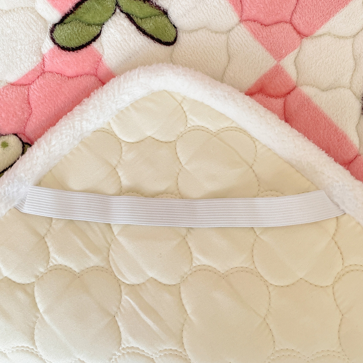 91家纺网 家纺一手货源 找家纺 富馨莱 2025新款幼儿园床垫支持定制尺寸 桃子兔兔