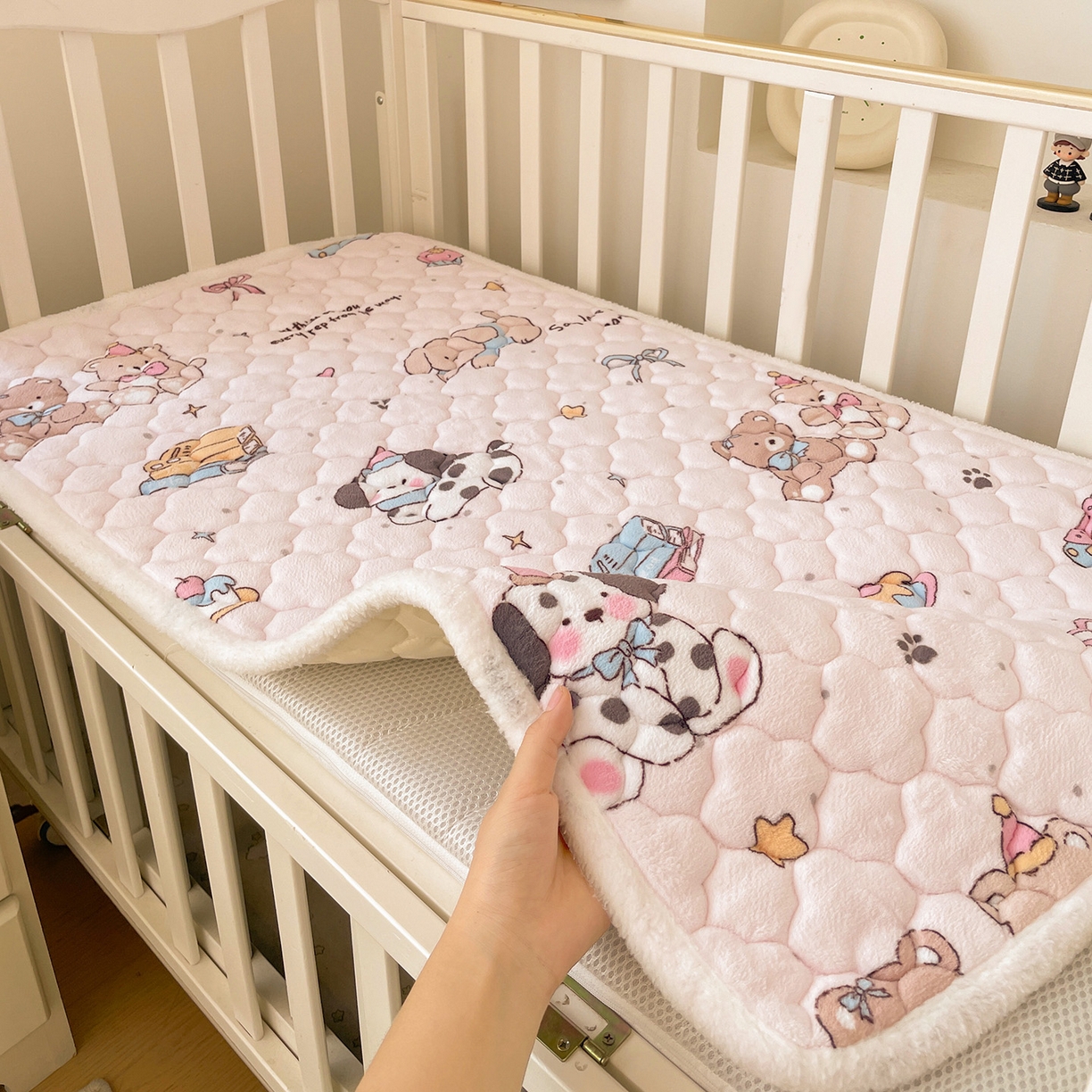 91家纺网 家纺一手货源 找家纺 富馨莱 2025新款幼儿园床垫支持定制尺寸 甜心汪汪