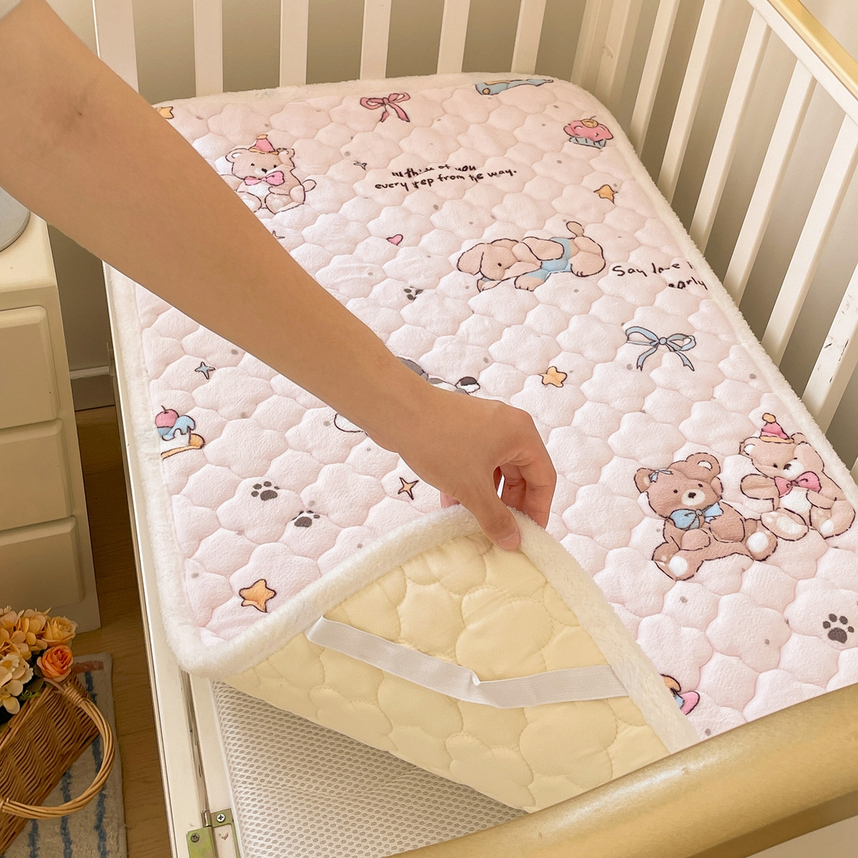 91家纺网 家纺一手货源 找家纺 富馨莱 2025新款幼儿园床垫支持定制尺寸 甜心汪汪