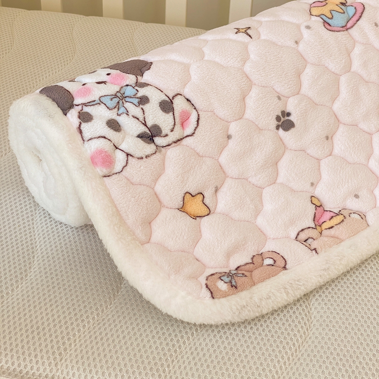 91家纺网 家纺一手货源 找家纺 富馨莱 2025新款幼儿园床垫支持定制尺寸 甜心汪汪