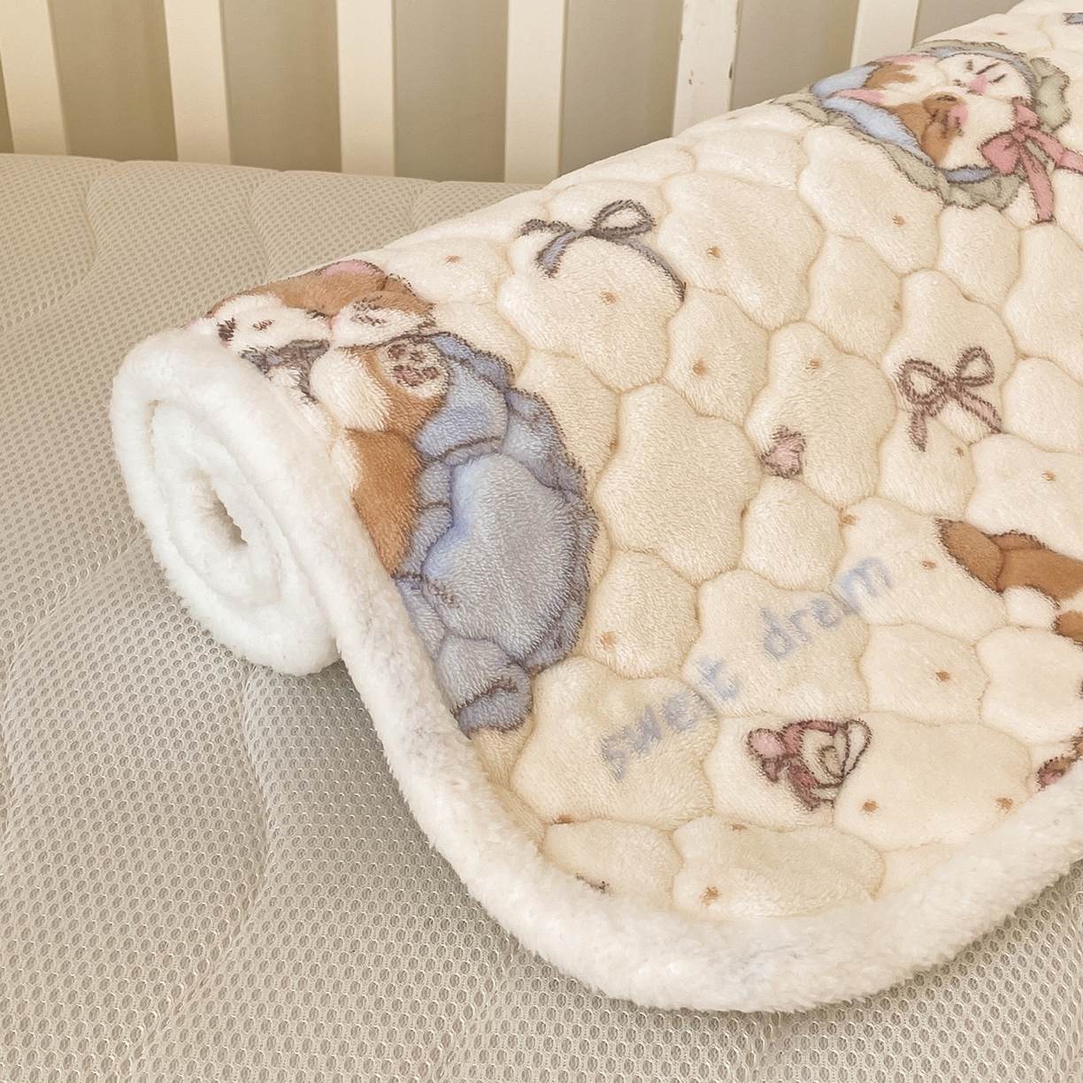 91家纺网 家纺一手货源 找家纺 富馨莱 2025新款幼儿园床垫支持定制尺寸 小猫咪