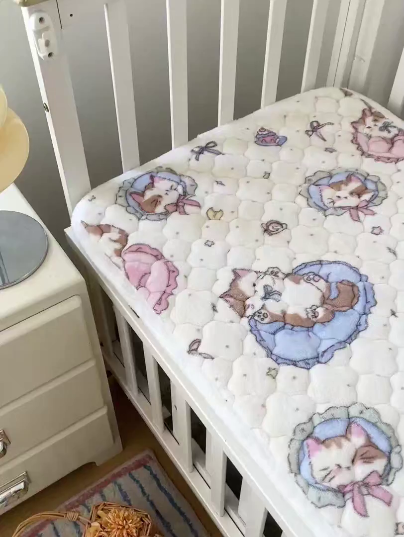 91家纺网 家纺一手货源 找家纺 富馨莱 2025新款幼儿园床垫支持定制尺寸 小猫咪