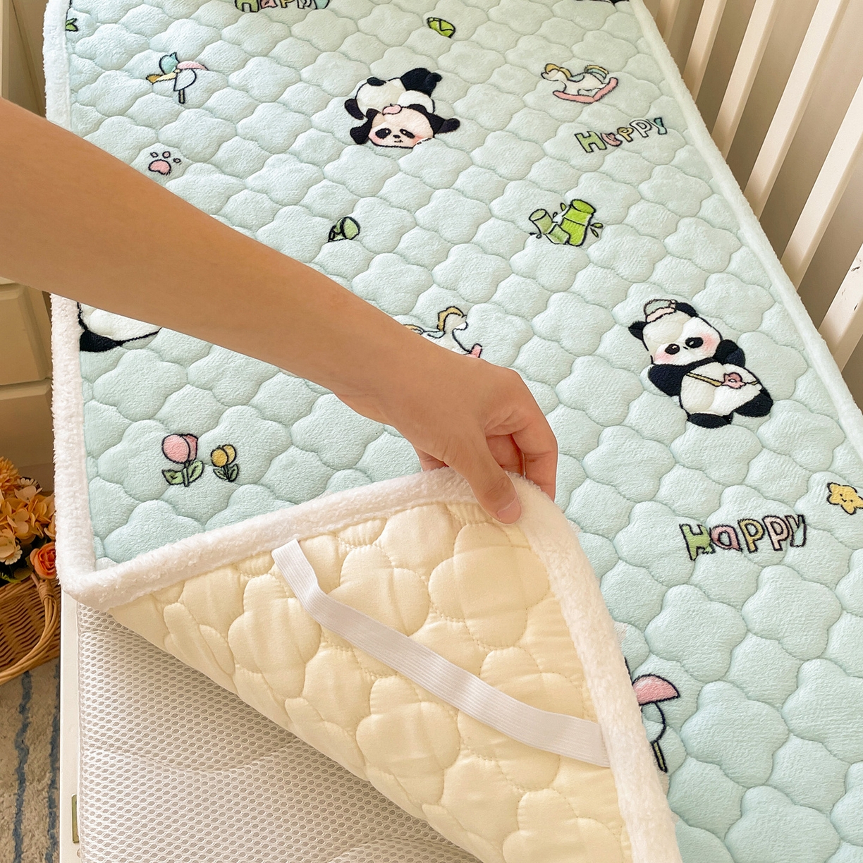 91家纺网 家纺一手货源 找家纺 富馨莱 2025新款幼儿园床垫支持定制尺寸 熊猫仔仔