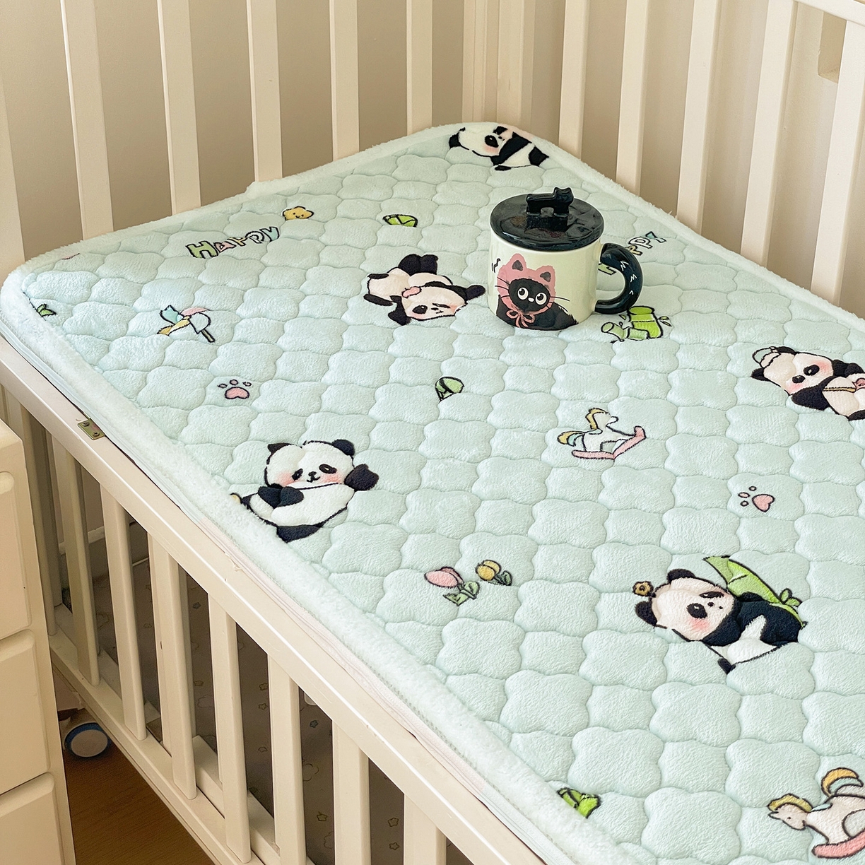 91家纺网 家纺一手货源 找家纺 富馨莱 2025新款幼儿园床垫支持定制尺寸 熊猫仔仔