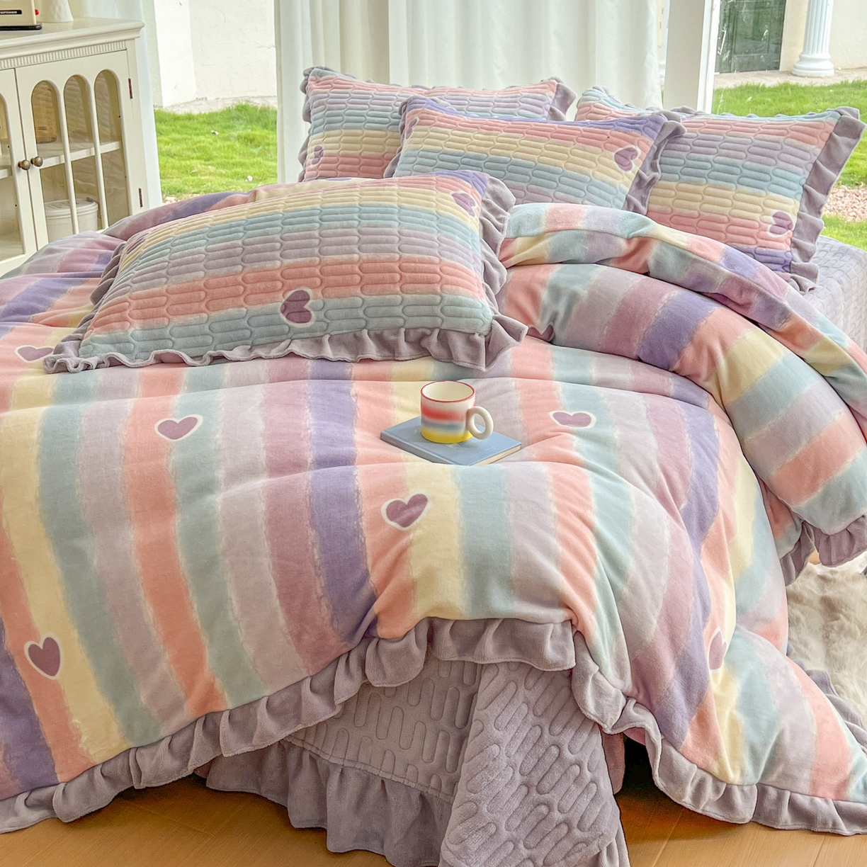 91家纺网 家纺一手货源 找家纺 （总）美梦家纺 2025新款花边牛奶绒床盖四件套