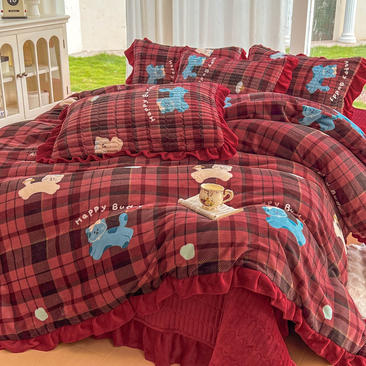 91家纺网 家纺一手货源 找家纺 （总）美梦家纺 2025新款花边牛奶绒床盖四件套