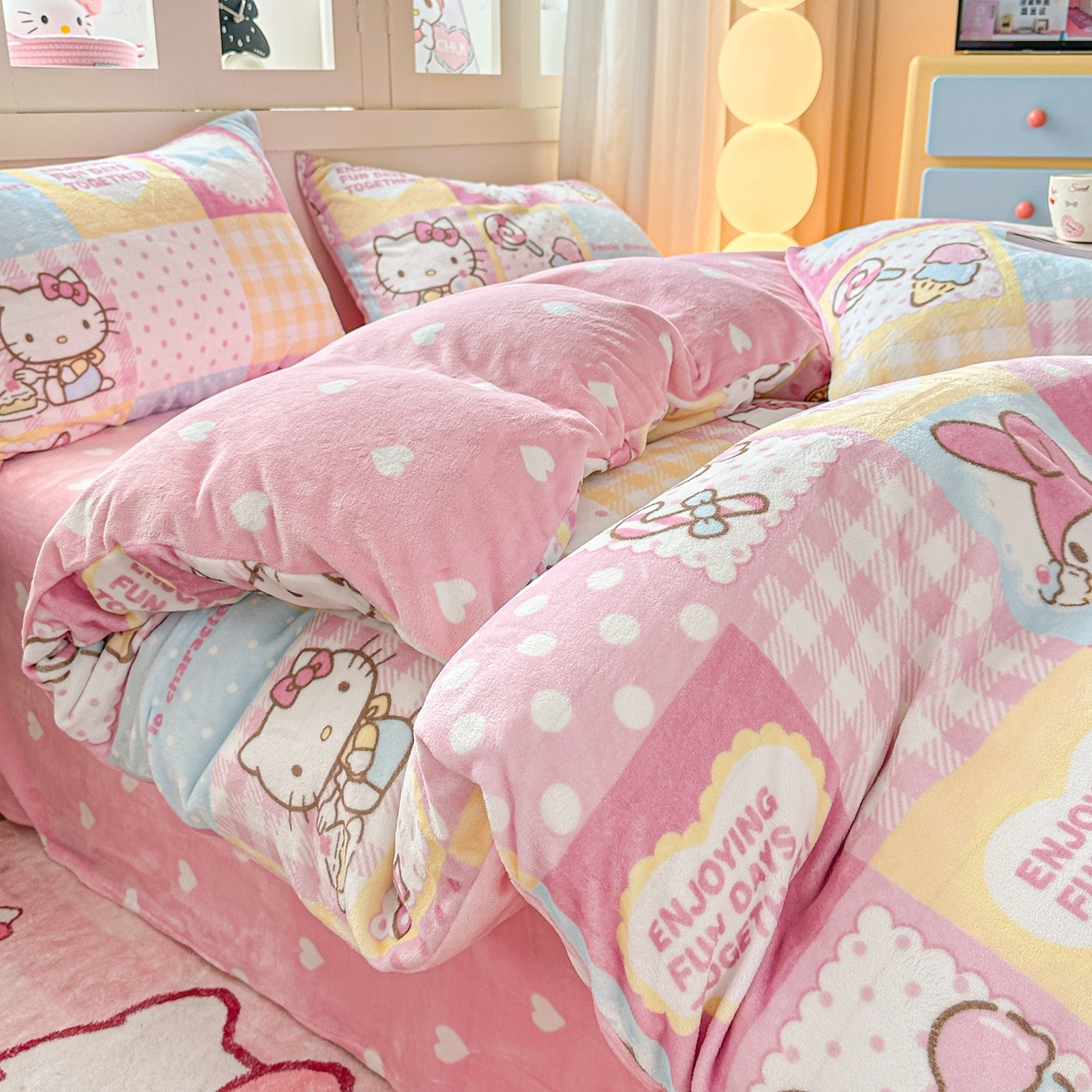 91家纺网 家纺一手货源 找家纺 博雅 2025新款三丽鸥正版授权高克重牛奶绒小版四件套提供买家秀 牛奶绒小版-粉色美乐蒂KT猫