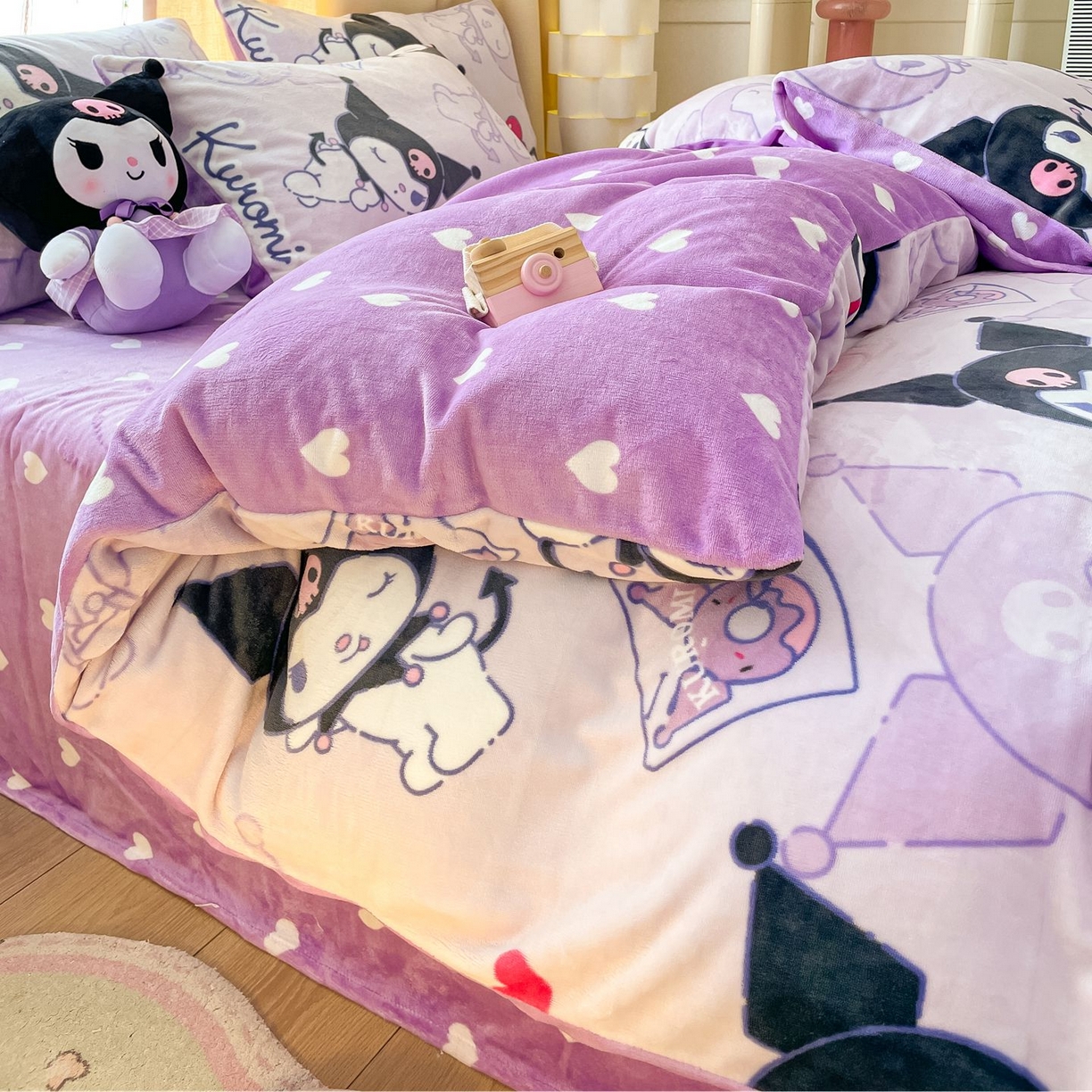 91家纺网 家纺一手货源 找家纺 博雅 2025新款三丽鸥正版授权高克重牛奶绒小版四件套提供买家秀 牛奶绒小版-开心库洛米