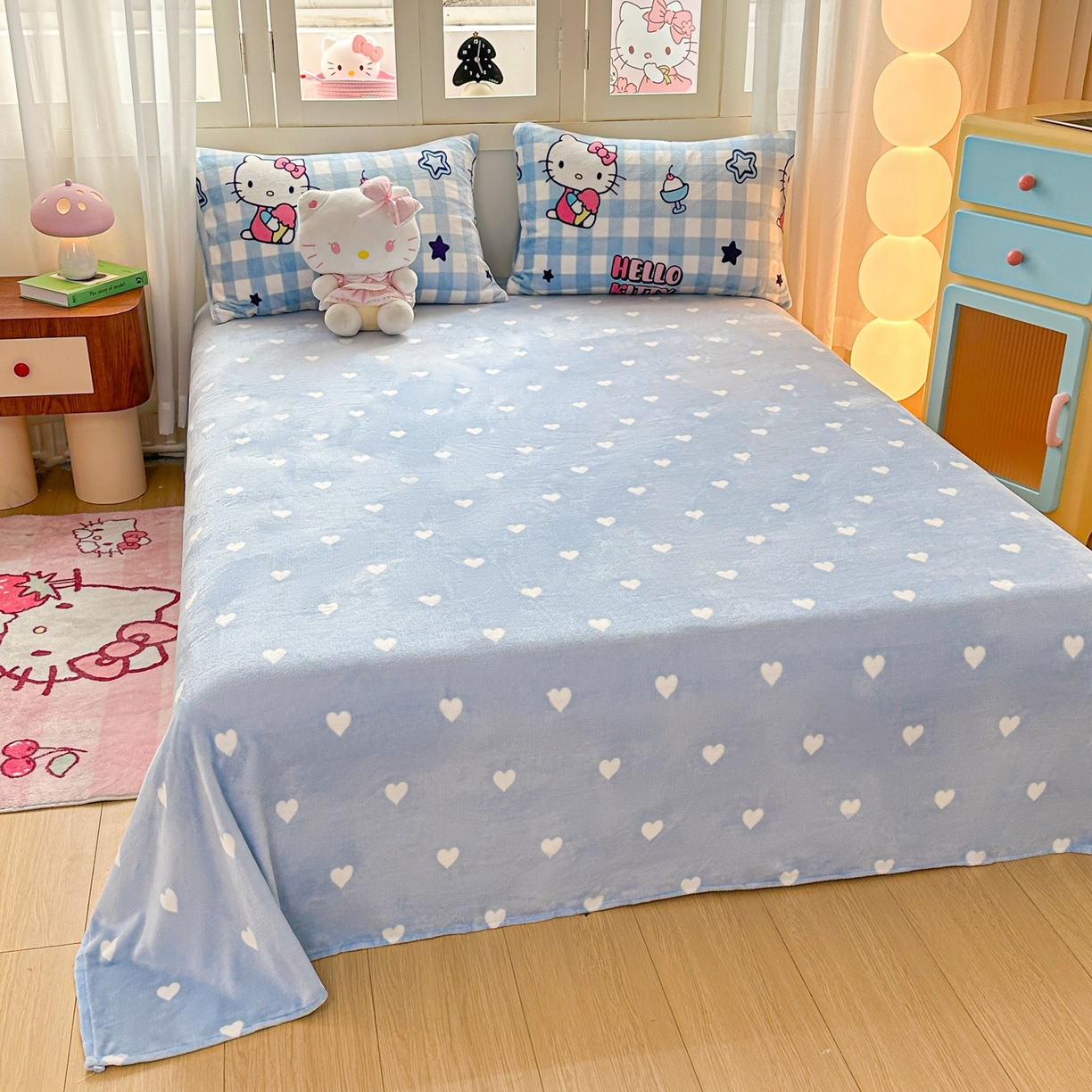 91家纺网 家纺一手货源 找家纺 博雅 2025新款三丽鸥正版授权高克重牛奶绒小版四件套提供买家秀 牛奶绒小版-蓝格幸运星KT