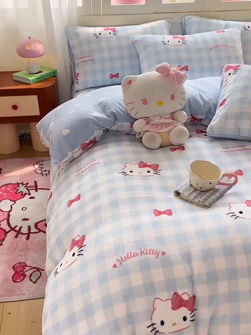 91家纺网 家纺一手货源 找家纺 博雅 2025新款三丽鸥正版授权高克重牛奶绒小版四件套提供买家秀 牛奶绒小版-蓝色蝴蝶结KT