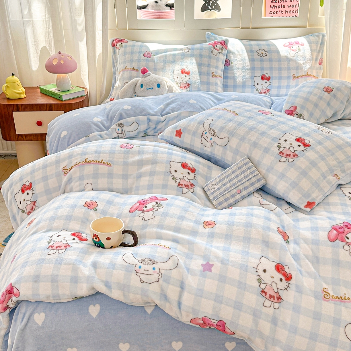 91家纺网 家纺一手货源 找家纺 博雅 2025新款三丽鸥正版授权高克重牛奶绒小版四件套提供买家秀 牛奶绒小版-蓝色KT猫玉桂狗