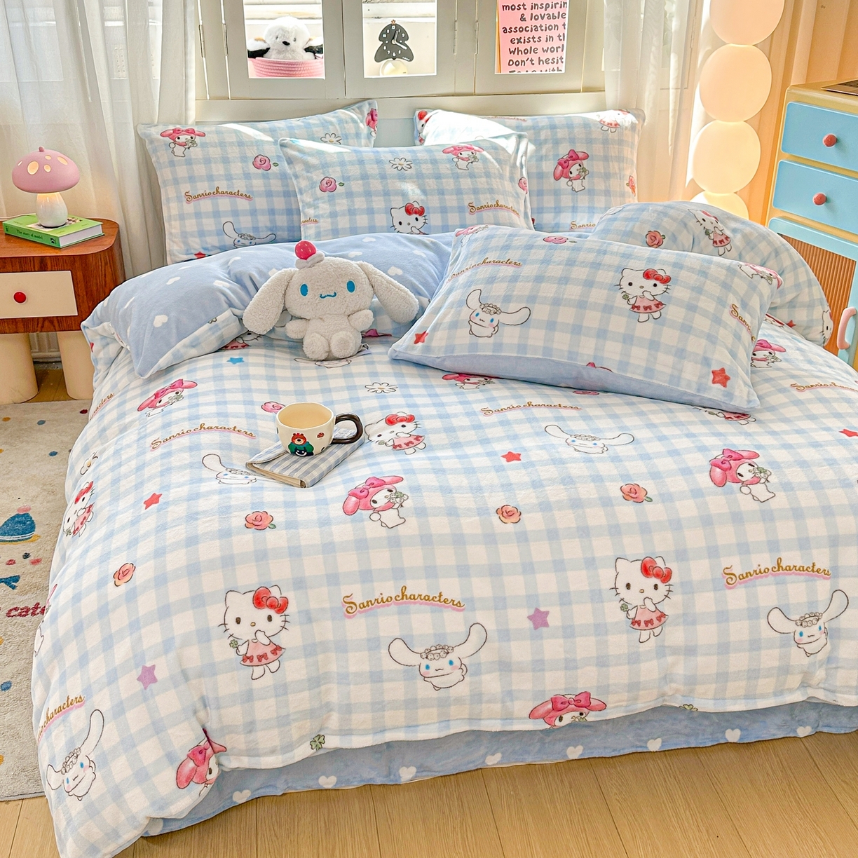 91家纺网 家纺一手货源 找家纺 博雅 2025新款三丽鸥正版授权高克重牛奶绒小版四件套提供买家秀 牛奶绒小版-蓝色KT猫玉桂狗