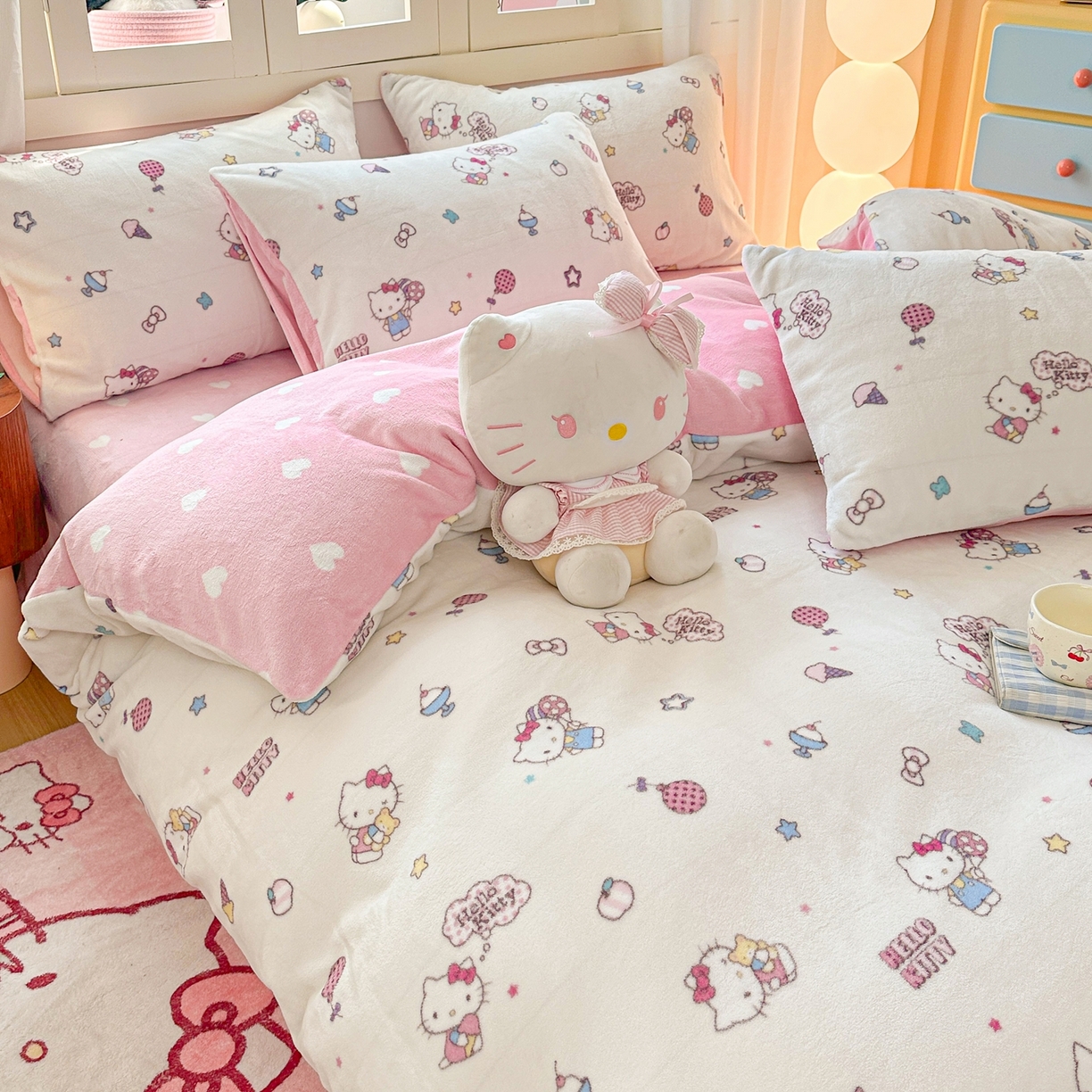 91家纺网 家纺一手货源 找家纺 博雅 2025新款三丽鸥正版授权高克重牛奶绒小版四件套提供买家秀 牛奶绒小版-美美KT专版花型