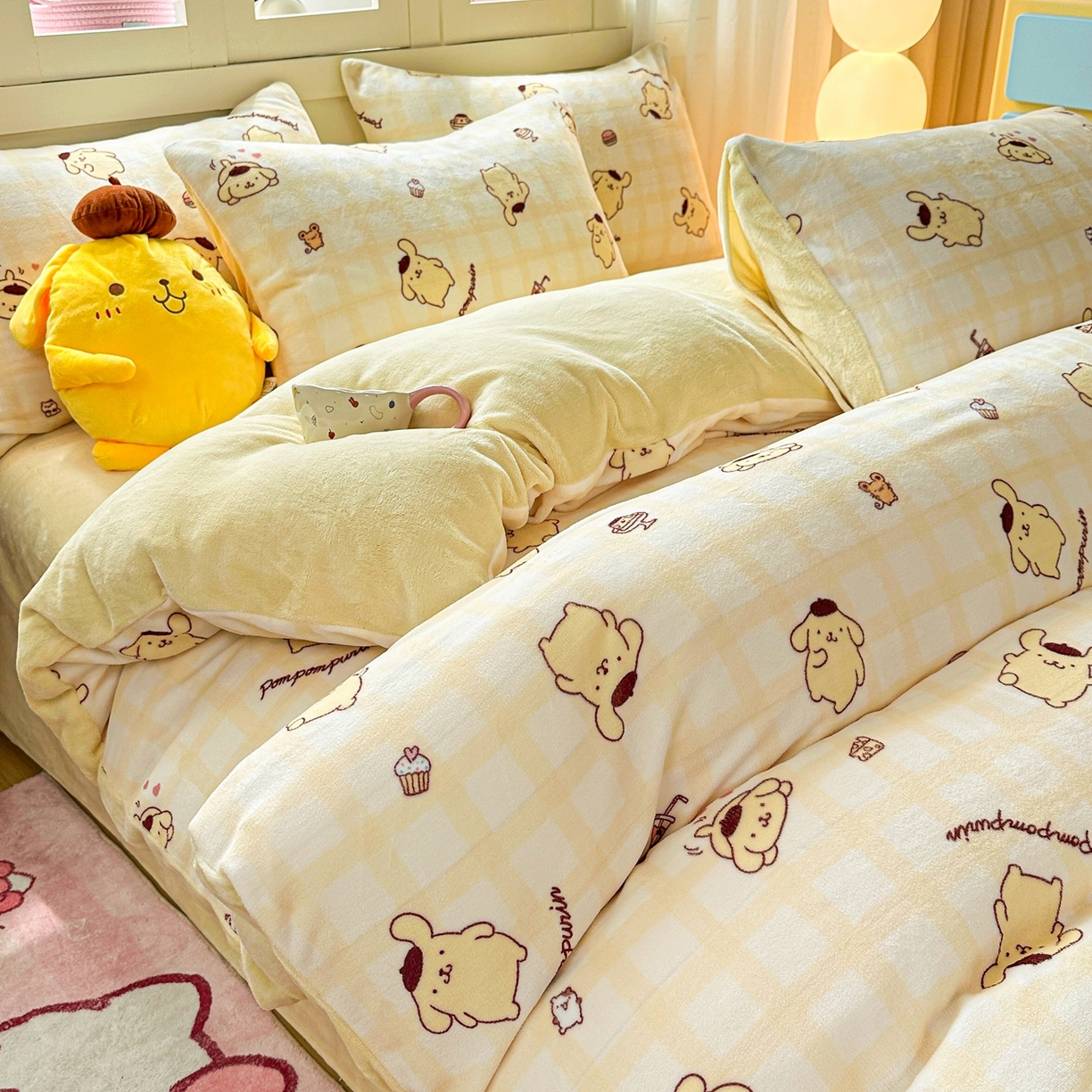 91家纺网 家纺一手货源 找家纺 博雅 2025新款三丽鸥正版授权高克重牛奶绒小版四件套提供买家秀 牛奶绒小版-美食布丁狗