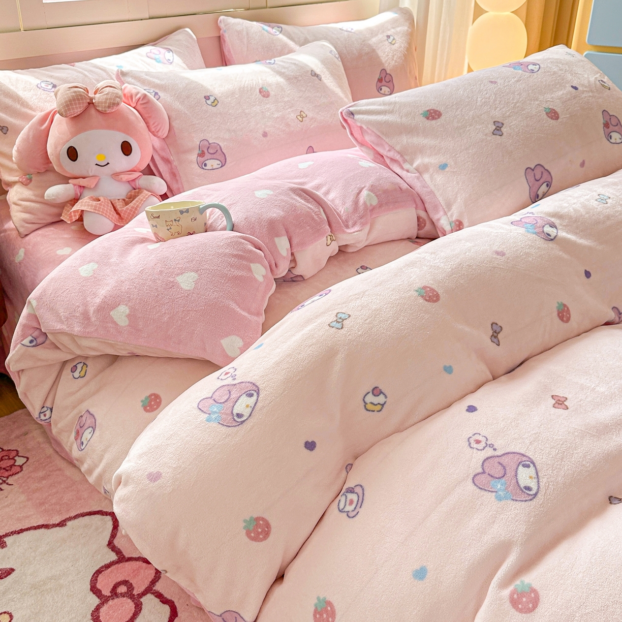 91家纺网 家纺一手货源 找家纺 博雅 2025新款三丽鸥正版授权高克重牛奶绒小版四件套提供买家秀 牛奶绒小版-下午茶美乐蒂