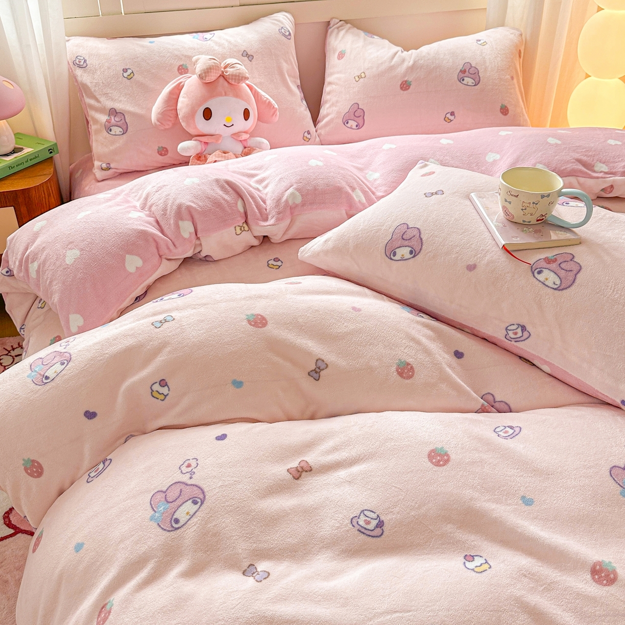 91家纺网 家纺一手货源 找家纺 博雅 2025新款三丽鸥正版授权高克重牛奶绒小版四件套提供买家秀 牛奶绒小版-下午茶美乐蒂