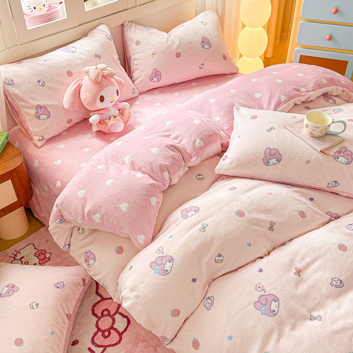 91家纺网 家纺一手货源 找家纺 博雅 2025新款三丽鸥正版授权高克重牛奶绒小版四件套提供买家秀 牛奶绒小版-下午茶美乐蒂