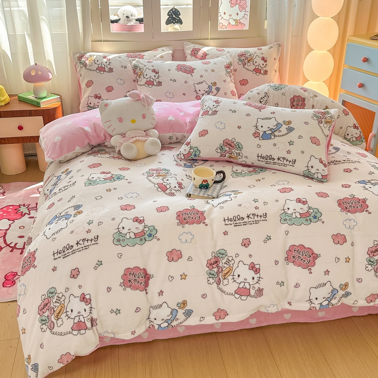 91家纺网 家纺一手货源 找家纺 博雅 2025新款三丽鸥正版授权高克重牛奶绒小版四件套提供买家秀 牛奶绒小版-幸福KT猫专版花型