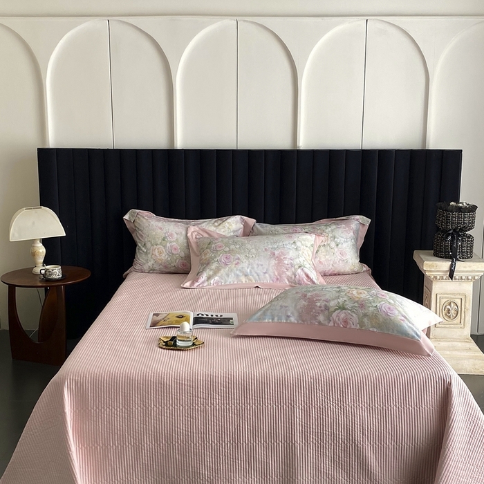 91家纺网 家纺一手货源 找家纺 南泉坊 2025新款长绒棉纯棉丝光工艺数码印花四件套 暮光之城 粉