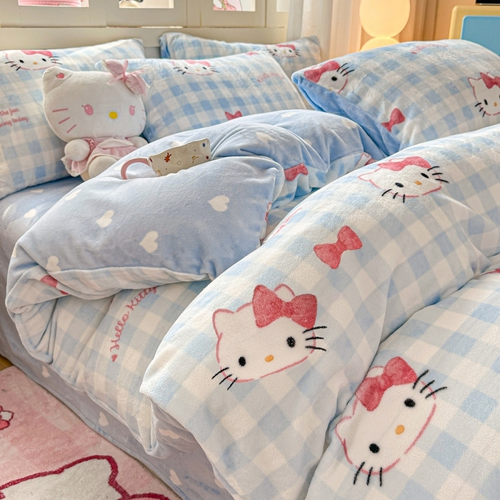 91家纺网 家纺一手货源 找家纺 博雅 2025新款三丽鸥正版授权高克重牛奶绒小版四件套提供买家秀 牛奶绒小版-蓝色蝴蝶结KT