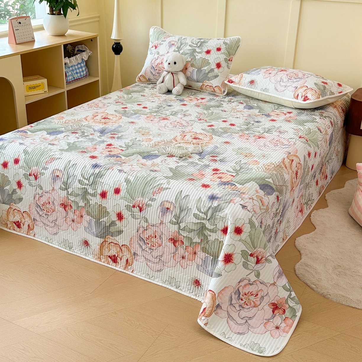 91家纺网 家纺一手货源 找家纺 寐居家纺 2025新款A类数码印花老粗布夹棉床盖 蔓野花语