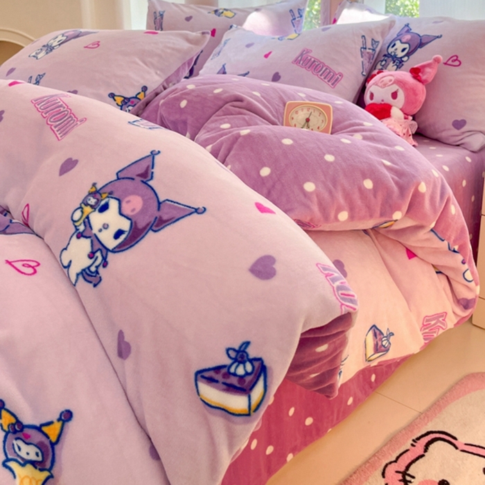 91家纺网 家纺一手货源 找家纺 博雅 2025新款三丽鸥正版授权高克重牛奶绒小版四件套提供买家秀 牛奶绒小版-奶茶库洛米专版花型