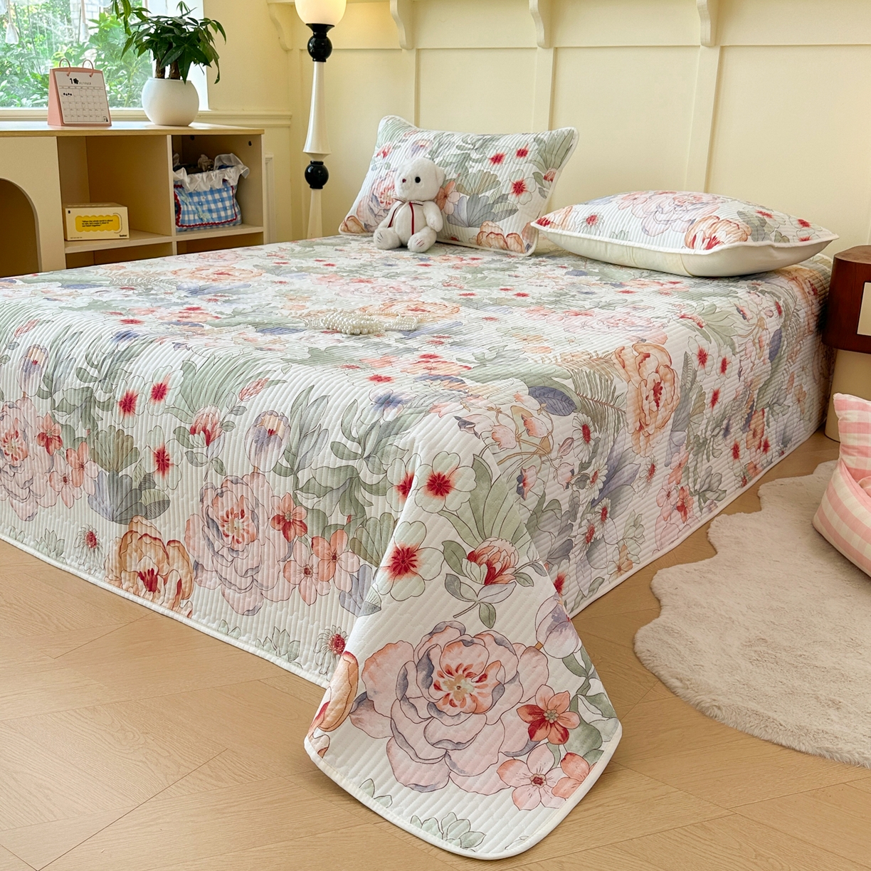 91家纺网 家纺一手货源 找家纺 寐居家纺 2025新款A类数码印花老粗布夹棉床盖 蔓野花语