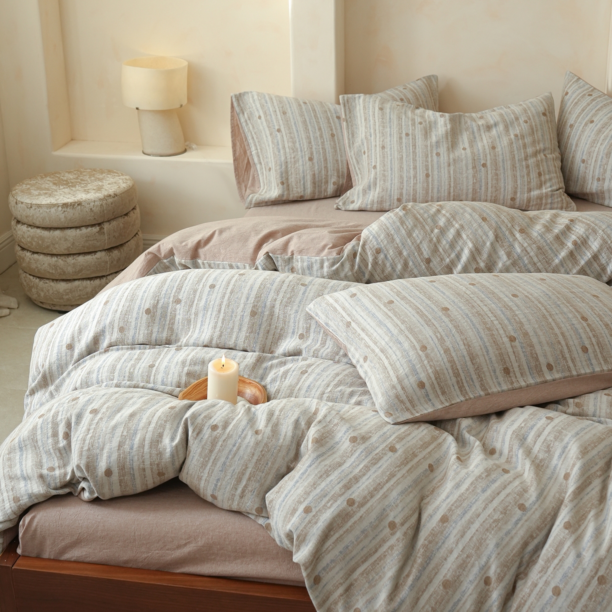 91家纺网 家纺一手货源 找家纺 寐居家纺 2025新款全棉A类60支水洗色织提花四件套 海盐波点-咖