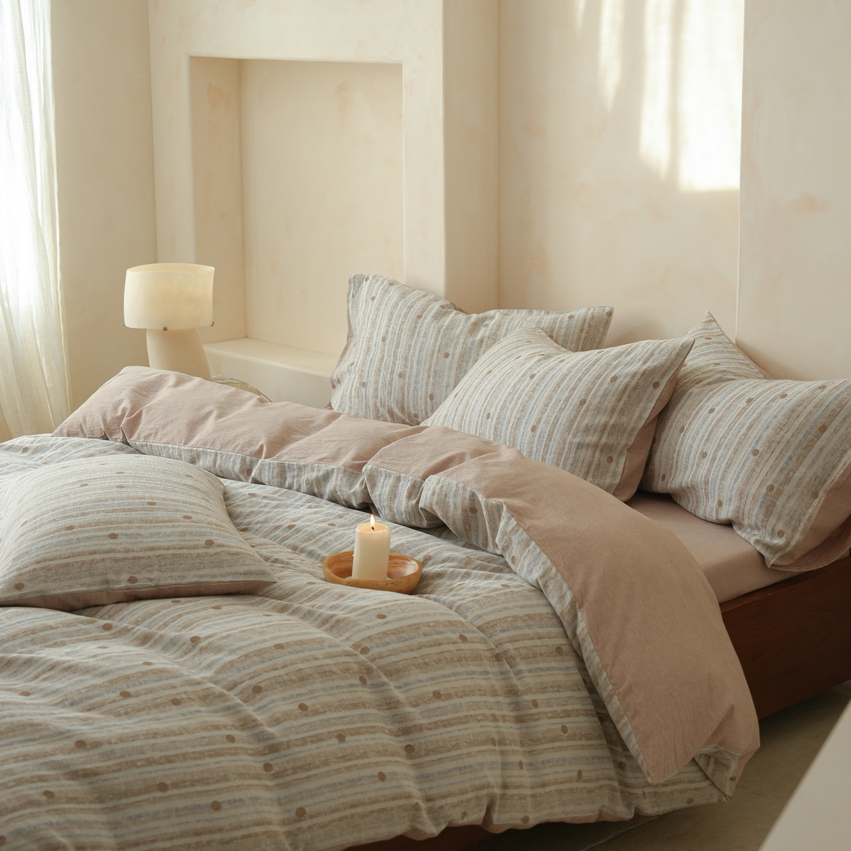 91家纺网 家纺一手货源 找家纺 寐居家纺 2025新款全棉A类60支水洗色织提花四件套 海盐波点-咖