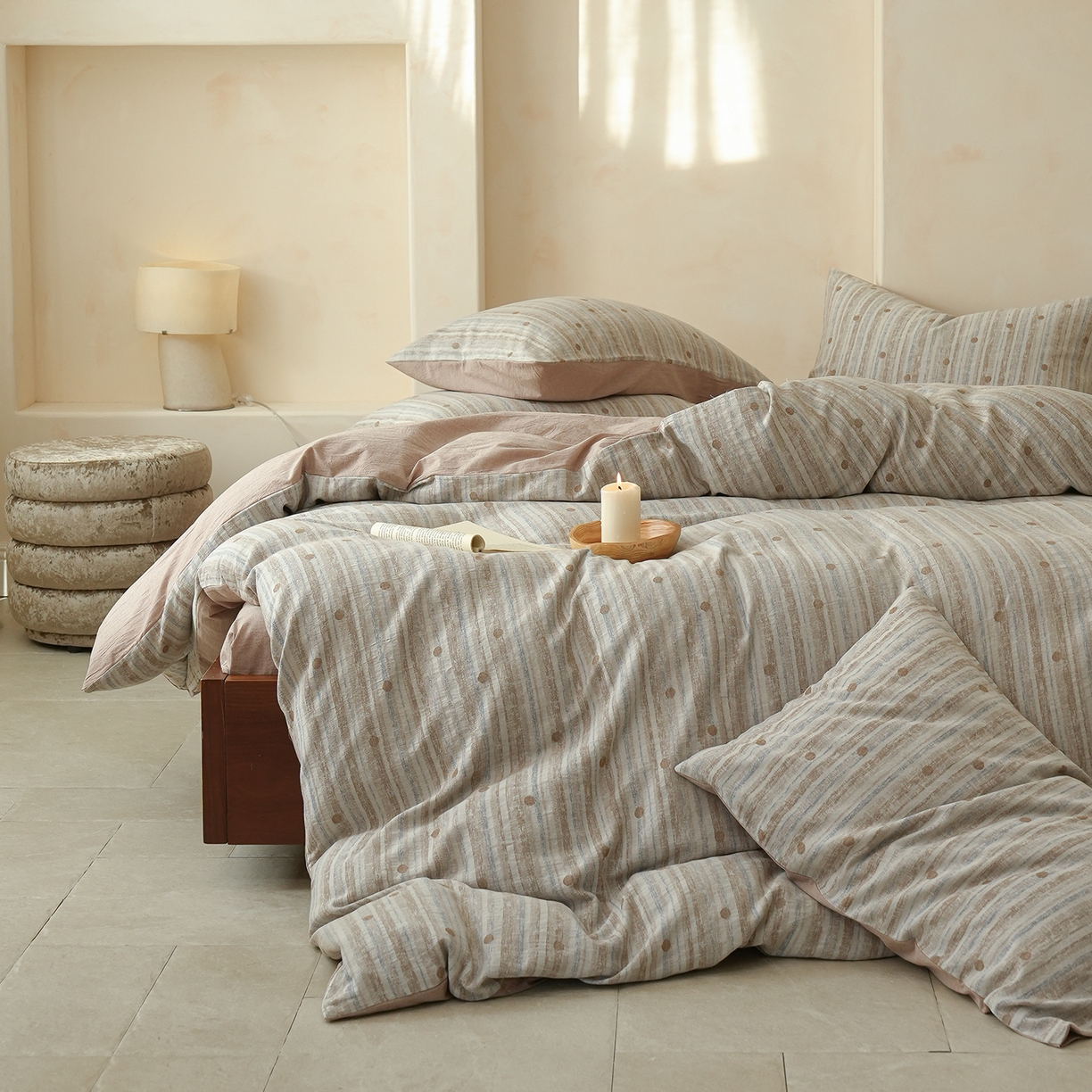 91家纺网 家纺一手货源 找家纺 寐居家纺 2025新款全棉A类60支水洗色织提花四件套 海盐波点-咖