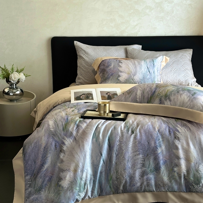 91家纺网 家纺一手货源 找家纺 南泉坊 2025新款长绒棉纯棉丝光工艺数码印花四件套 克洛伊米驼色