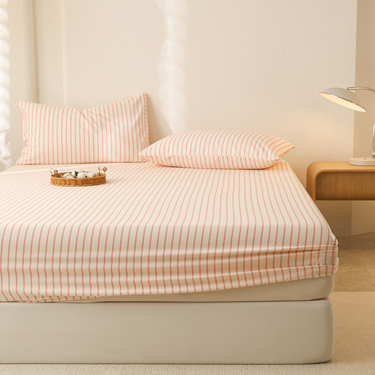 91家纺网 家纺一手货源 找家纺 简宜家居（朝初家纺） 2025新款纯棉全棉磨毛单床笠系列 线素-粉