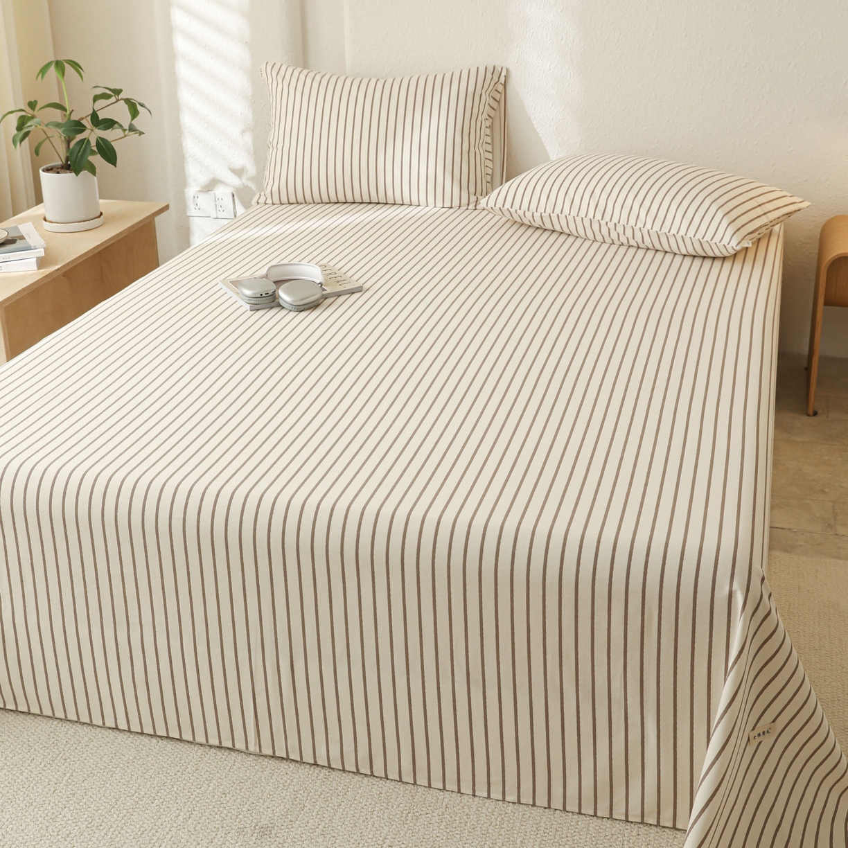 91家纺网 家纺一手货源 找家纺 简宜家居（朝初家纺） 2025新款纯棉全棉磨毛单床单系列 线素-灰