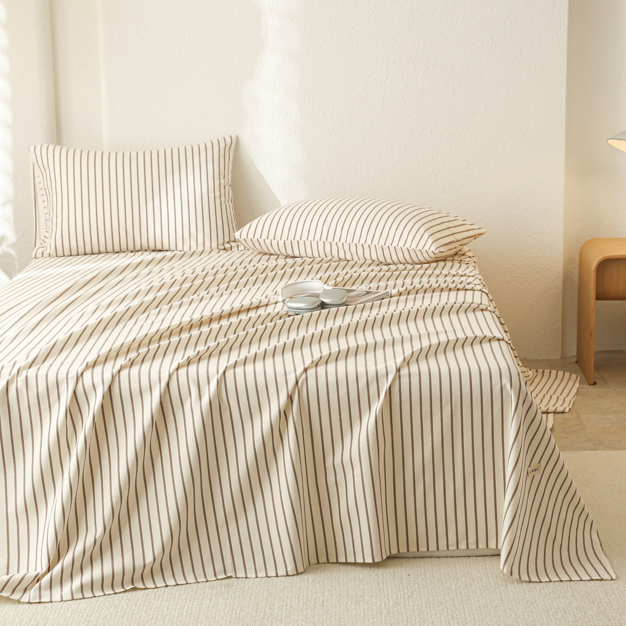 91家纺网 家纺一手货源 找家纺 简宜家居（朝初家纺） 2025新款纯棉全棉磨毛单床单系列 线素-灰