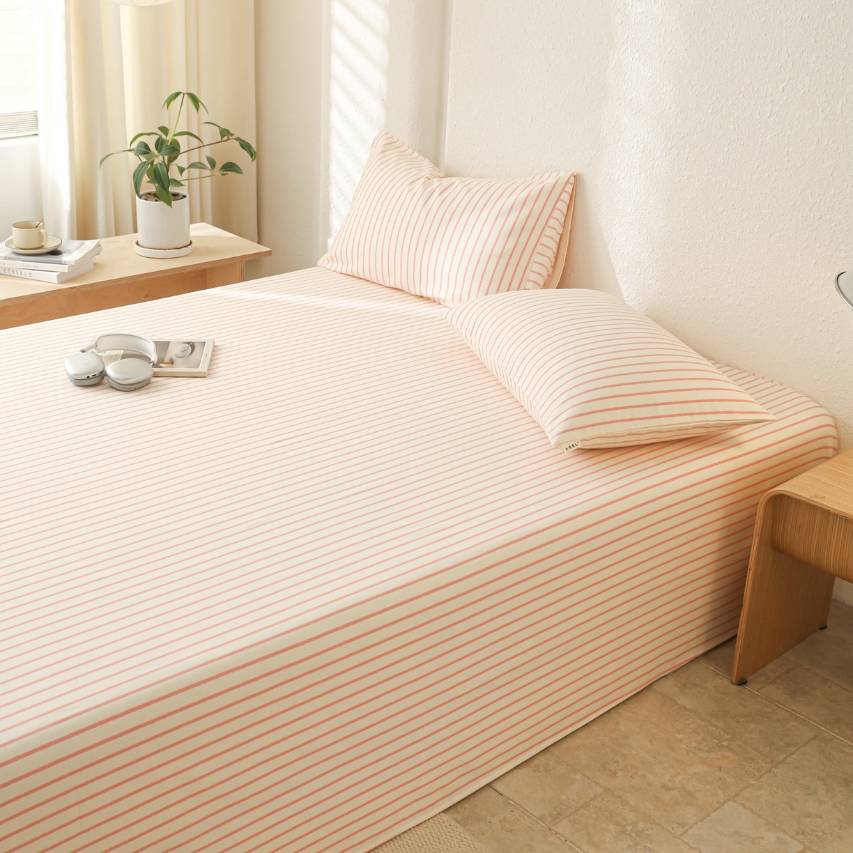 91家纺网 家纺一手货源 找家纺 简宜家居（朝初家纺） 2025新款纯棉全棉磨毛单床单系列 线素-粉