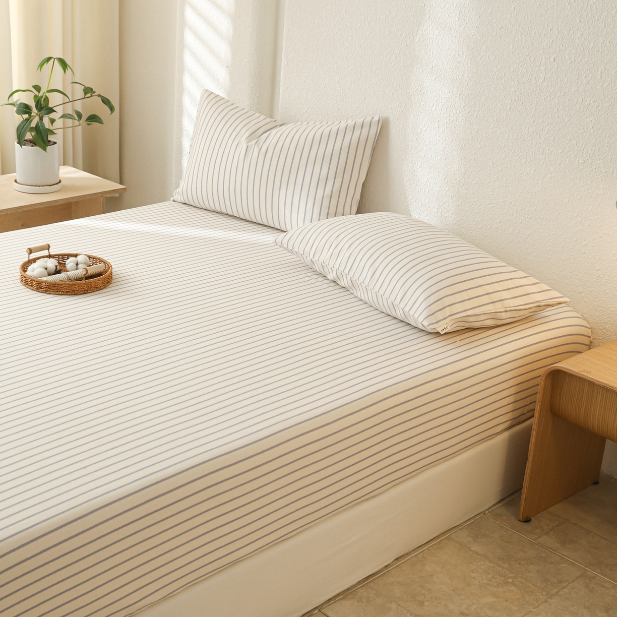 91家纺网 家纺一手货源 找家纺 简宜家居（朝初家纺） 2025新款纯棉全棉磨毛单床笠系列 线素-蓝